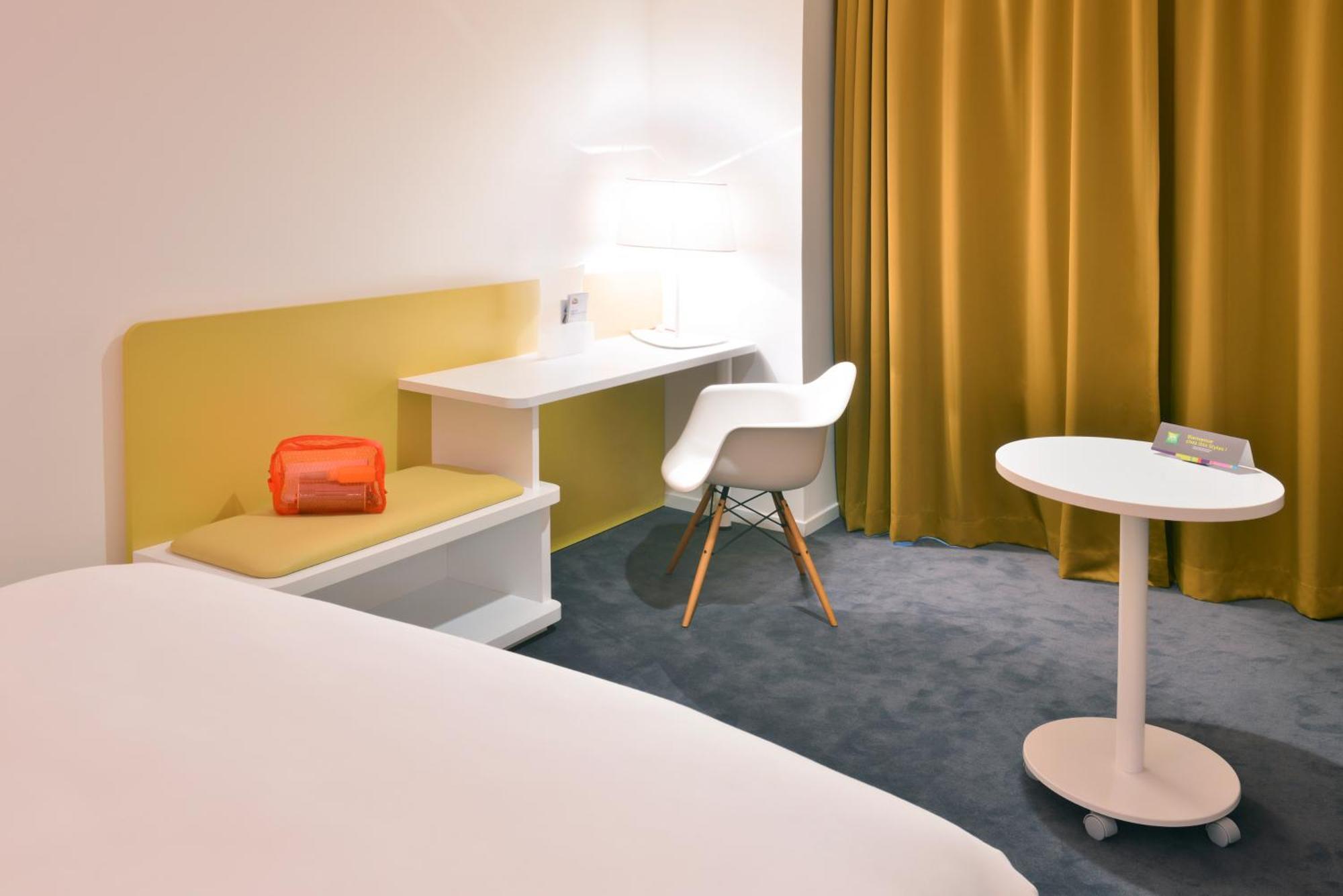 Hotel Ibis Styles Montelimar Centre Esterno foto