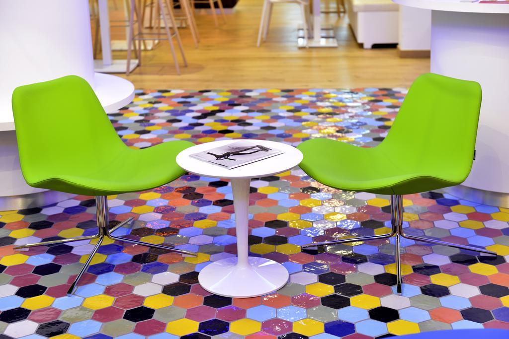 Hotel Ibis Styles Montelimar Centre Esterno foto
