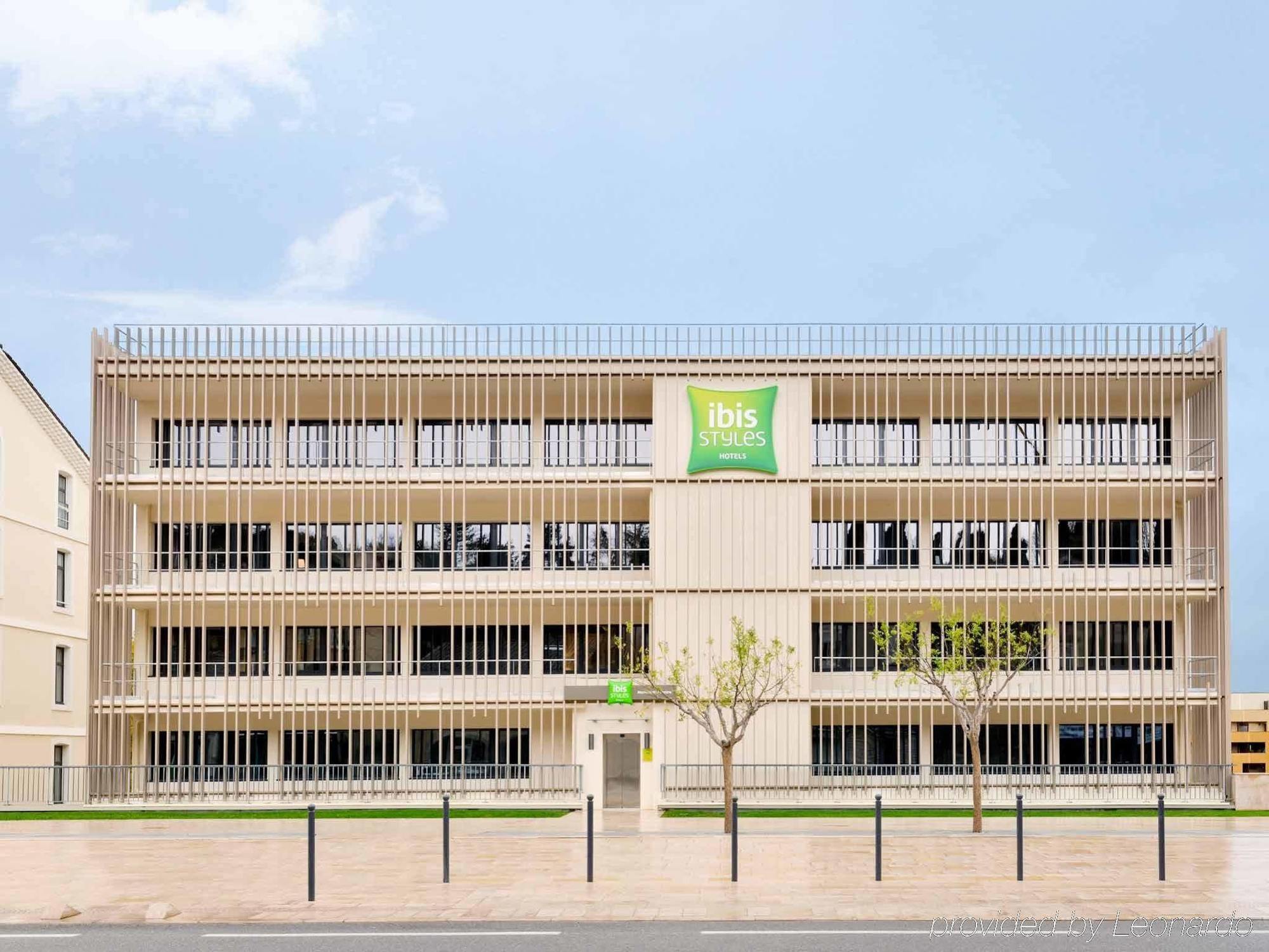 Hotel Ibis Styles Montelimar Centre Esterno foto