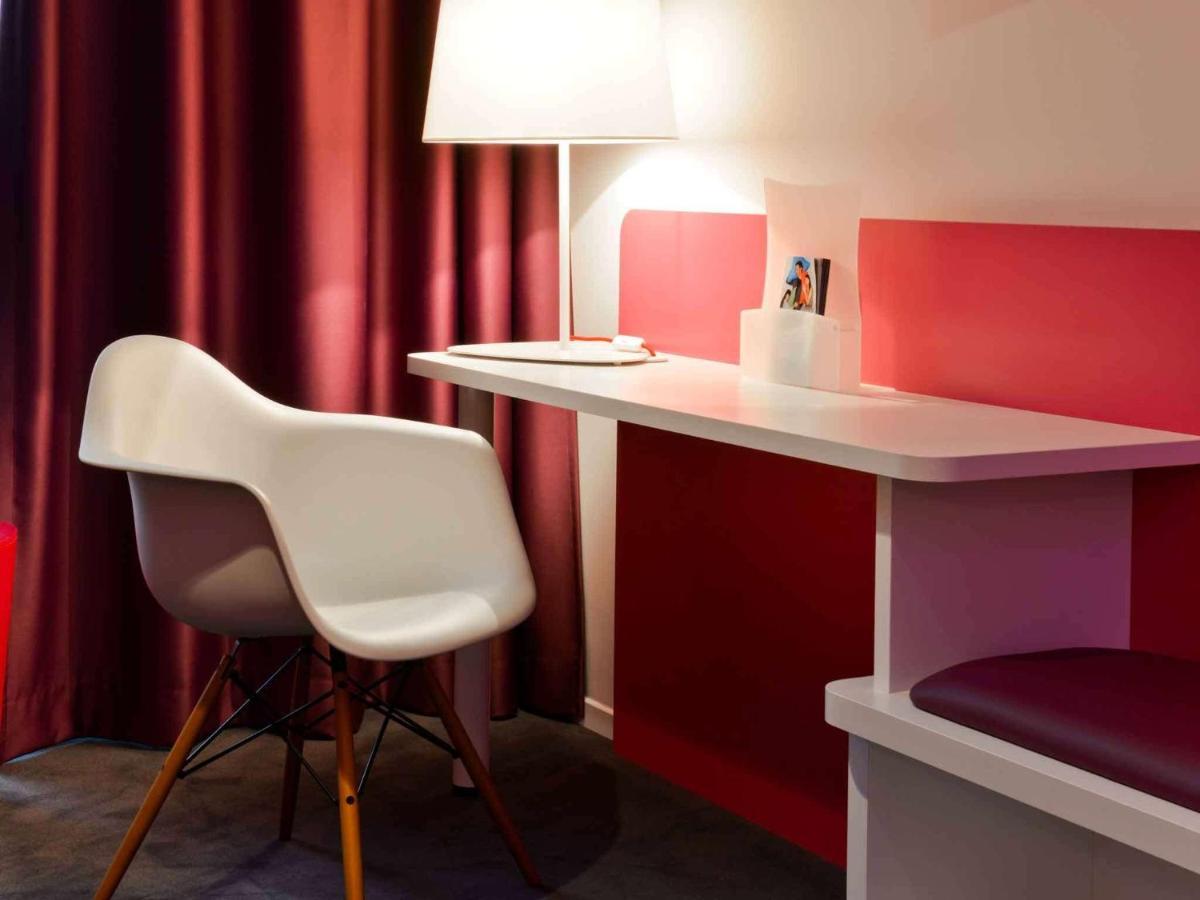 Hotel Ibis Styles Montelimar Centre Esterno foto